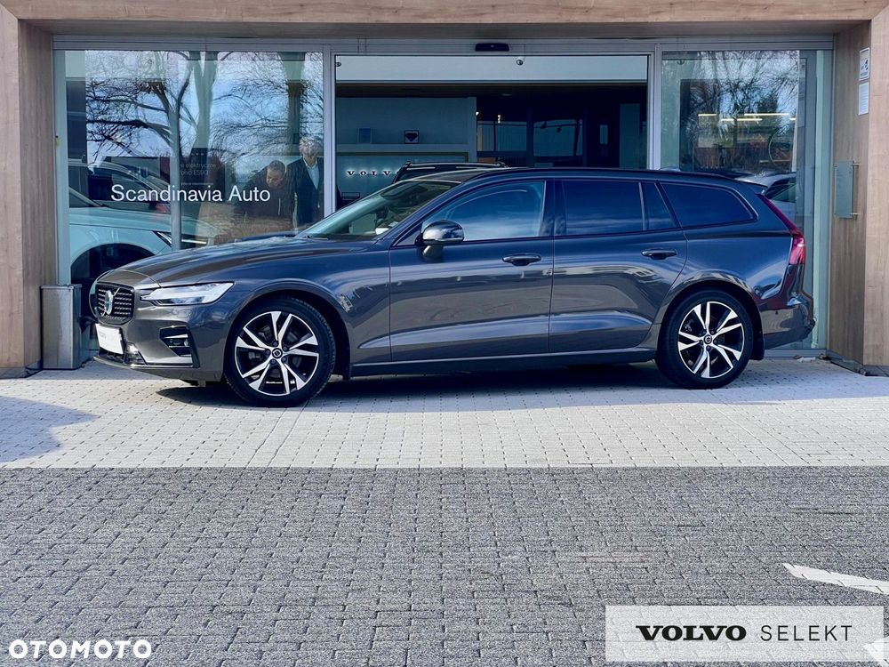 Volvo V60 B4 D Plus Dark - 28