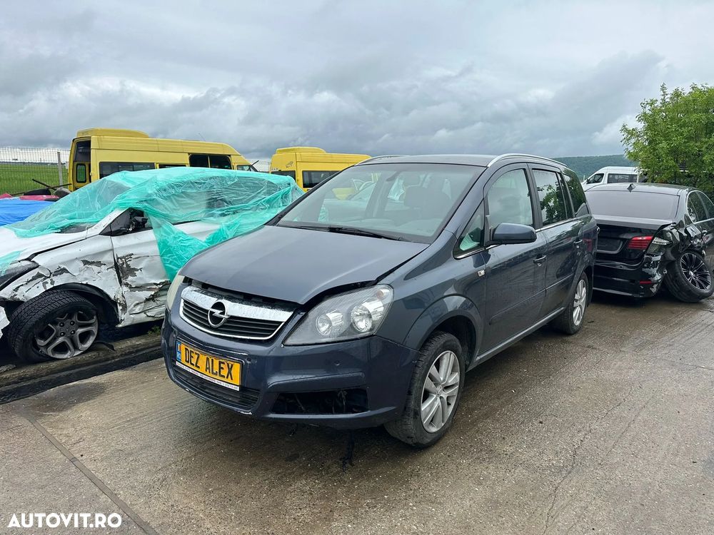 Dezmembrari Opel Zafira B 2007 / 1.7 Diesel