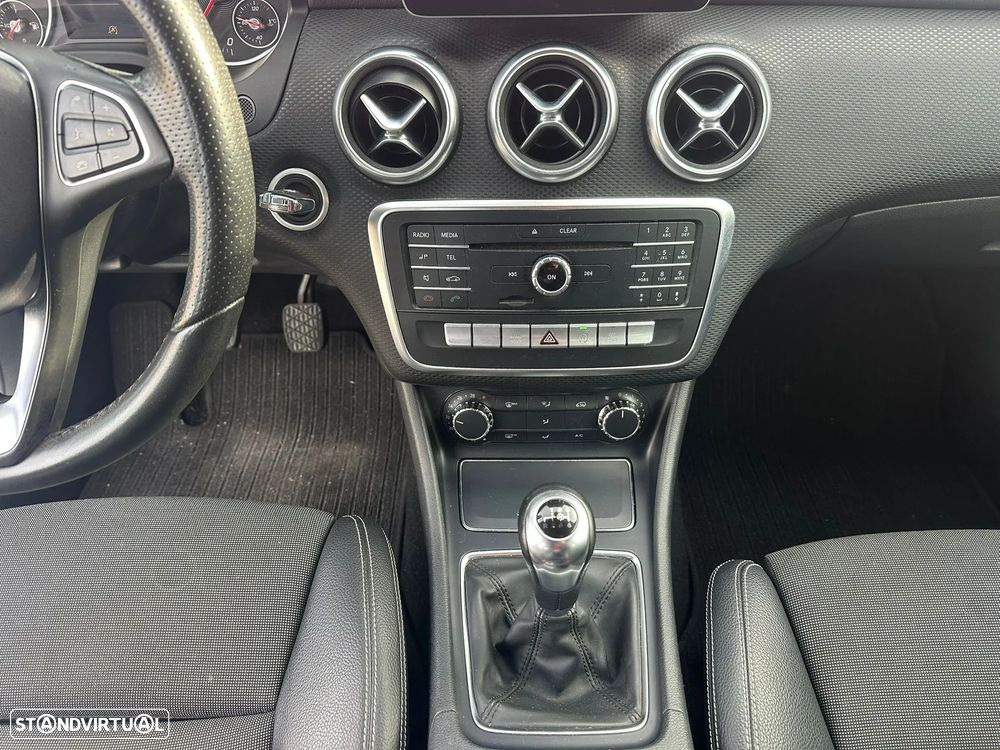 Mercedes-Benz A 180 - 19