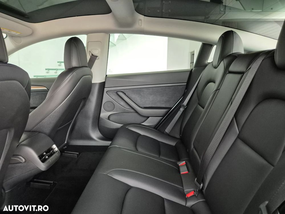 Tesla Model 3 Langstreckenbatterie Allradantrieb Dual Motor - 11