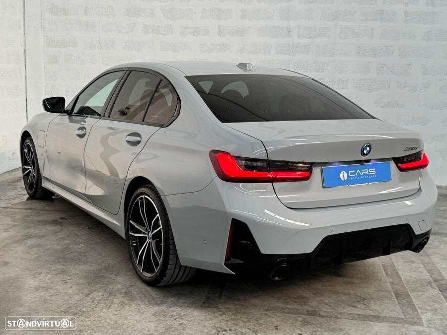BMW 330 e Touring Pack Desportivo M Auto - 5