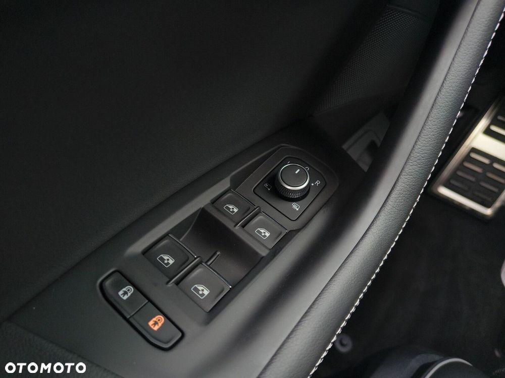 Volkswagen Touareg 3.0 V6 TDI 4Motion R-Line Final Edition - 28