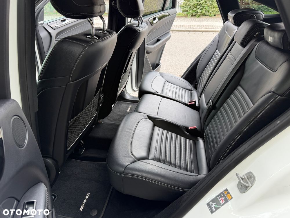 Mercedes-Benz GLE 350 d 4Matic 9G-TRONIC AMG Line - 8