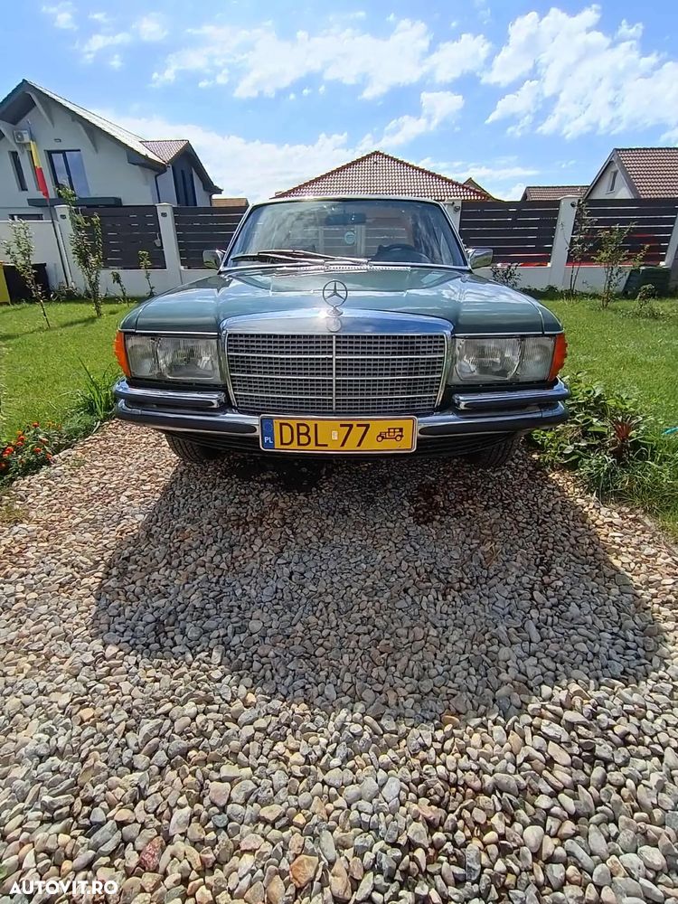 Mercedes-Benz W116 - 1
