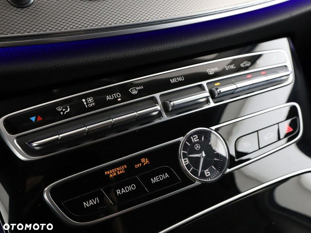 Mercedes-Benz Klasa E 220 d Avantgarde - 31