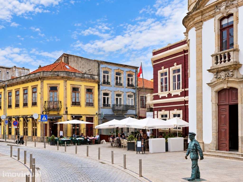 Trespasse de Loja com Excelente Localização na Póvoa de Varzim - Grande imagem: 4/25