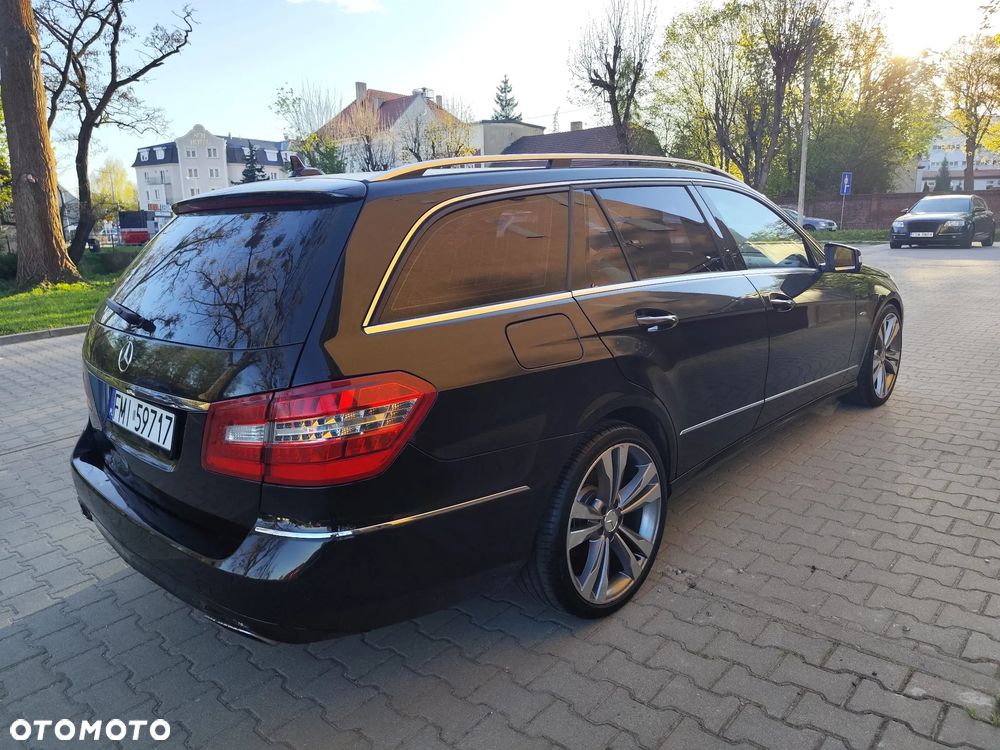 Mercedes-Benz Klasa E 350 CDI DPF BlueEFFICIENCY 7G-TRONIC Avantgarde - 4