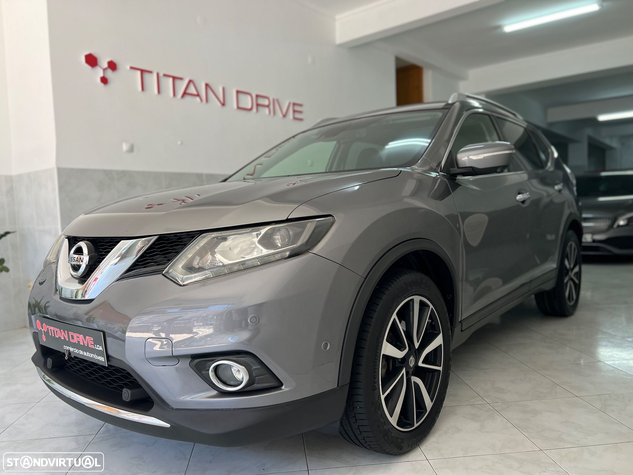 Nissan X-Trail 1.6 dCi Tekna Xtronic - 1