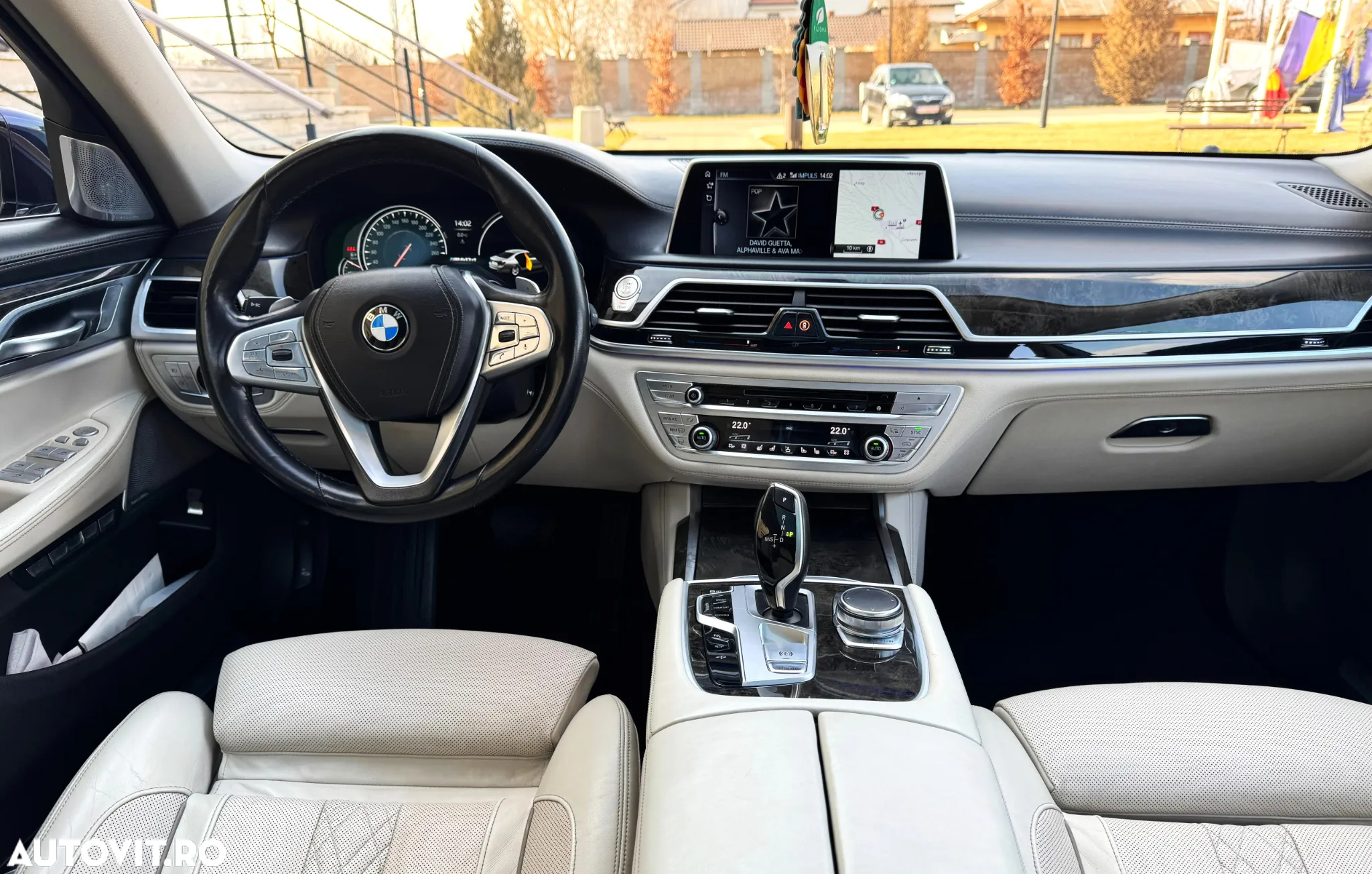 BMW Seria 7 740d xDrive - 31