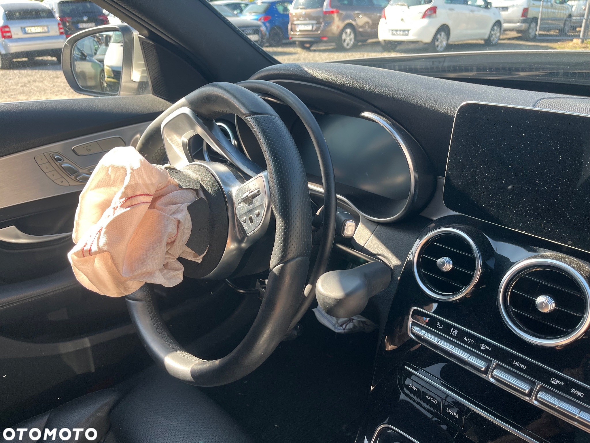 Mercedes-Benz Klasa C 220 d 4Matic T 9G-TRONIC AMG Line - 15
