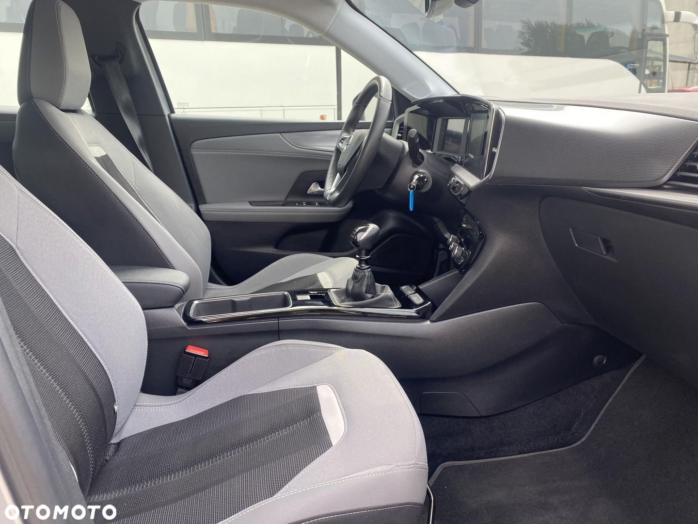 Opel Mokka 1.2 T Edition S&S - 11
