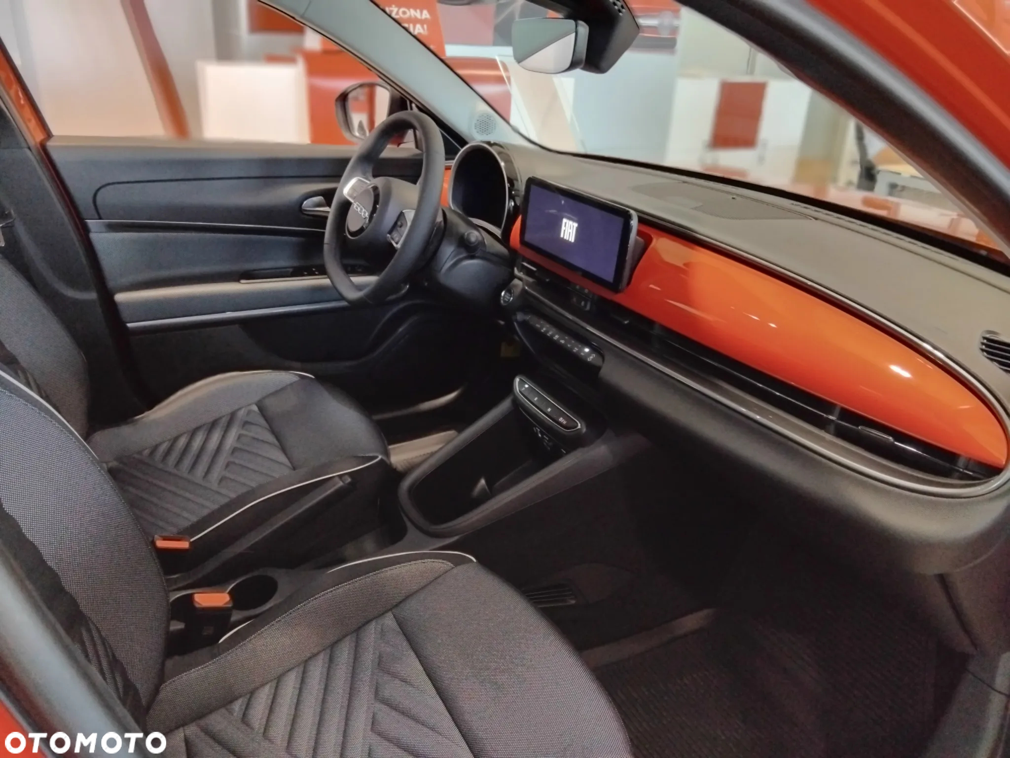 Fiat 600 1.2 Turbo Hybrid eDCT - 6