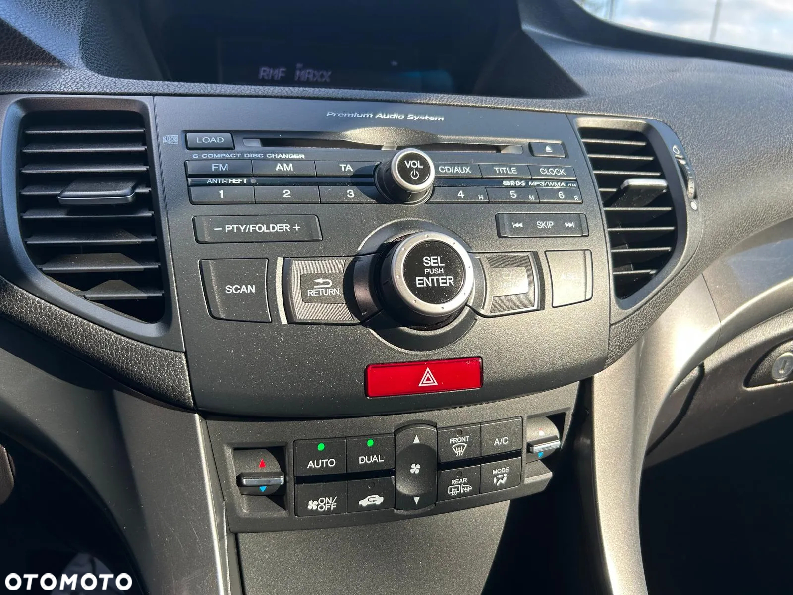 Honda Accord - 17
