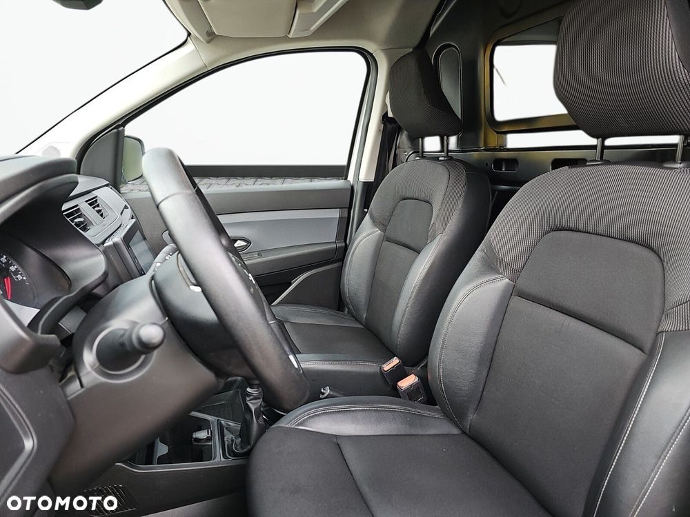 Renault Express - 11