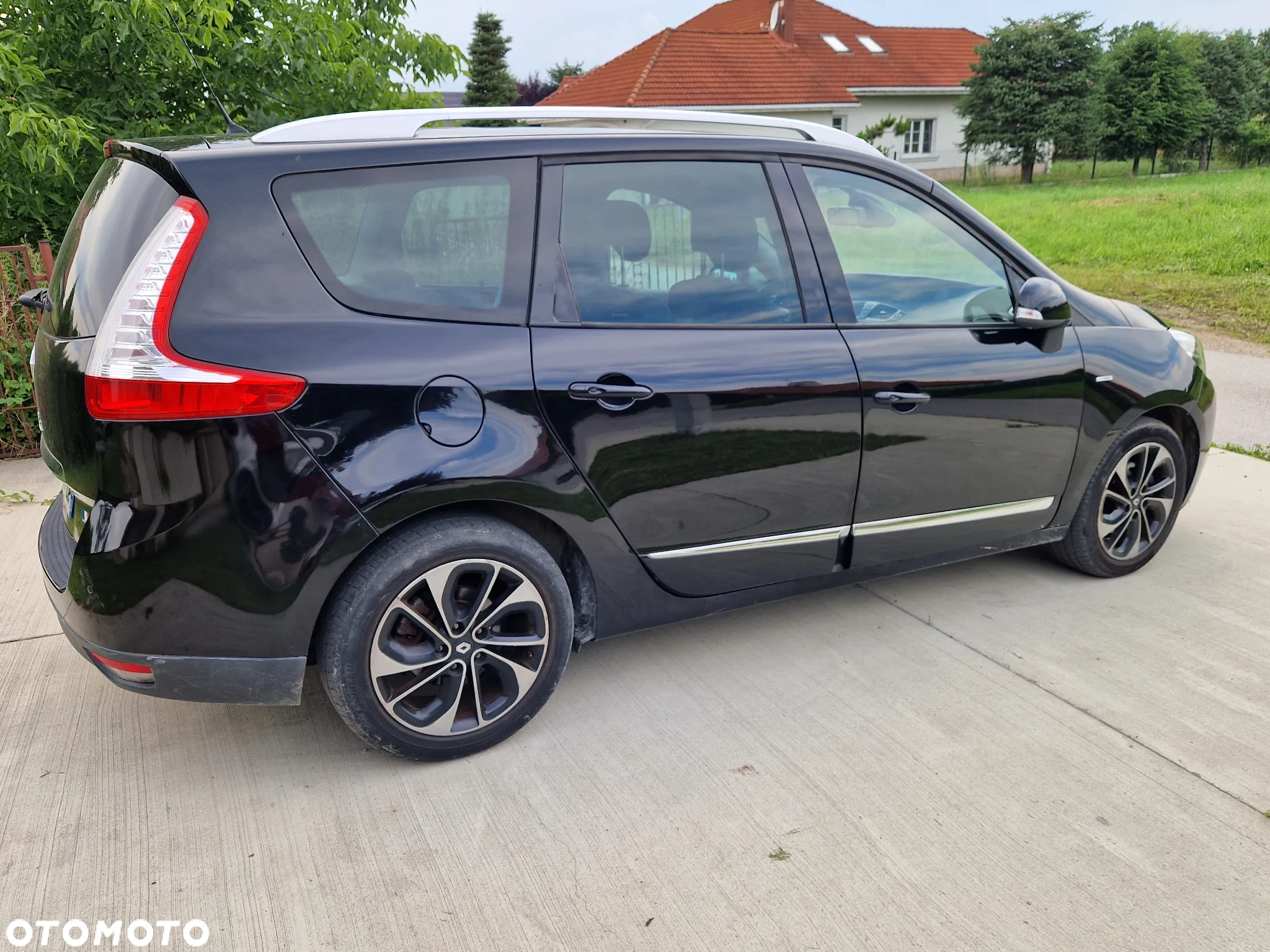 Renault Scenic ENERGY TCe 130 S&S Bose Edition - 10