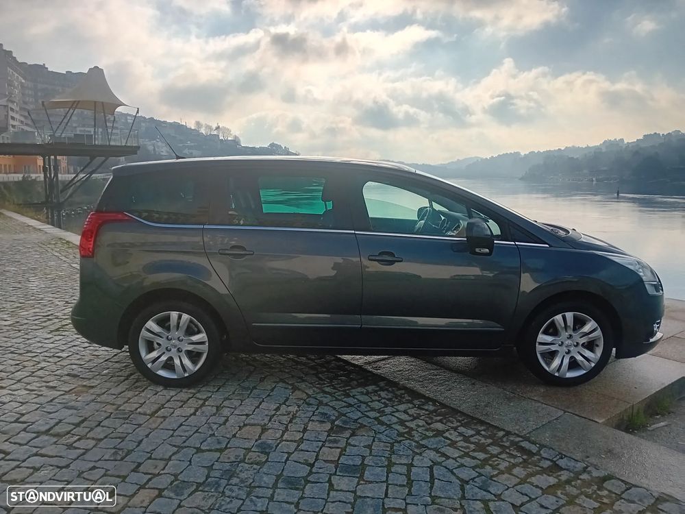 Peugeot 5008 1.6 HDi Premium - 6