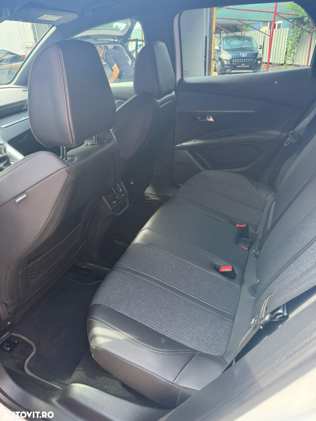 Peugeot 3008 - 10