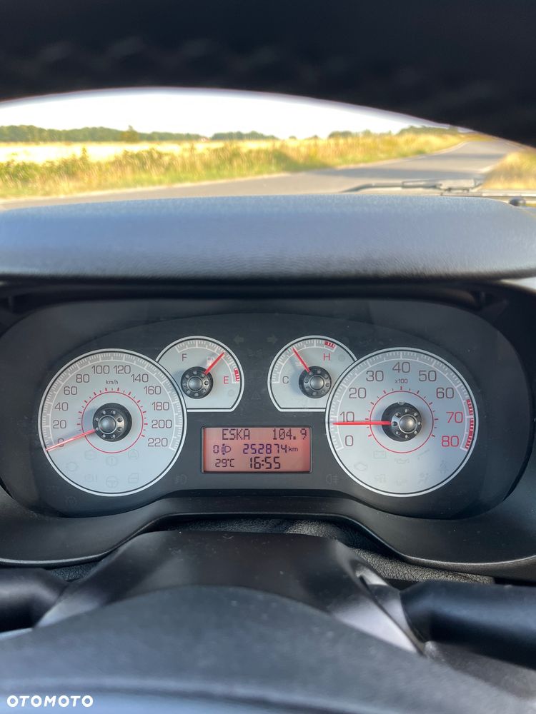 Fiat Grande Punto 1.4T-Jet Dynamic - 11