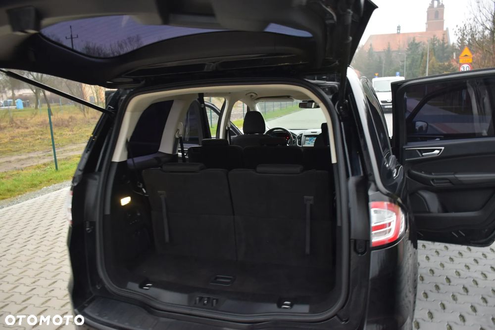 Ford Galaxy 2.0 TDCi Titanium - 23