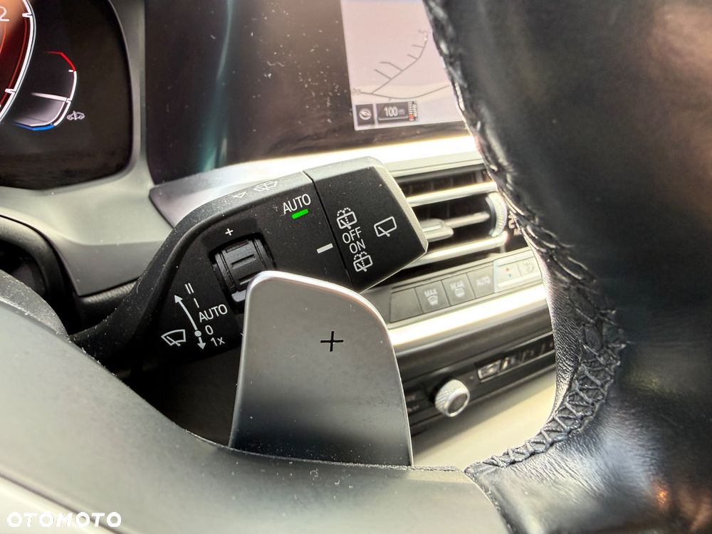 BMW Seria 3 320d MHEV Luxury Line sport - 23