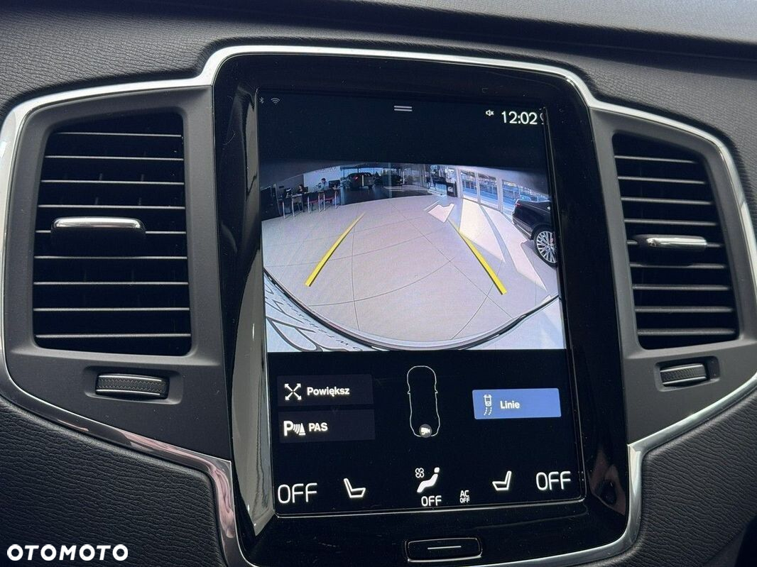 Volvo XC 90 - 32