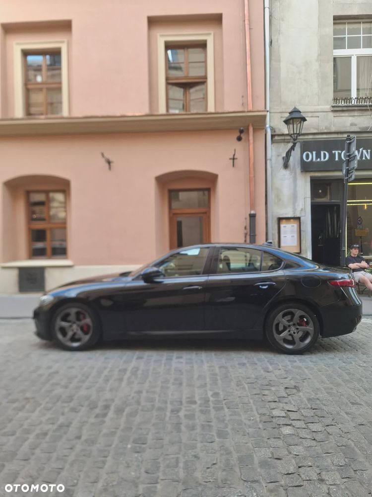 Alfa Romeo Giulia 2.0 Turbo Veloce Q4 - 3