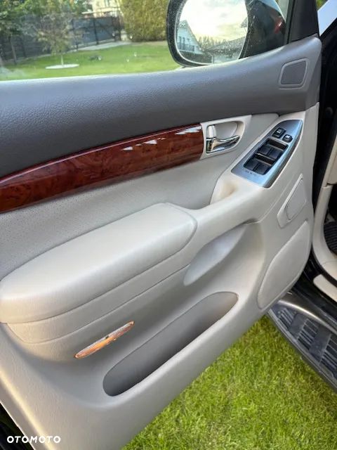 Toyota Land Cruiser 3.0 D Sol - 9
