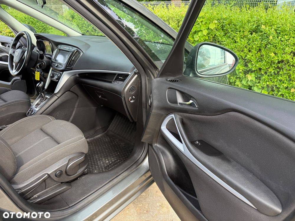 Opel Zafira 2.0 D (CDTI) Automatik Edition - 14