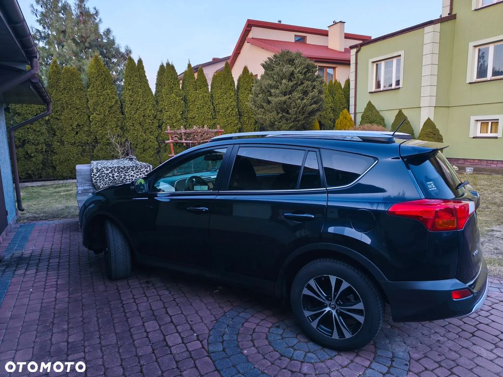 Toyota RAV4 2.0 D-4D Premium 4x2 - 6