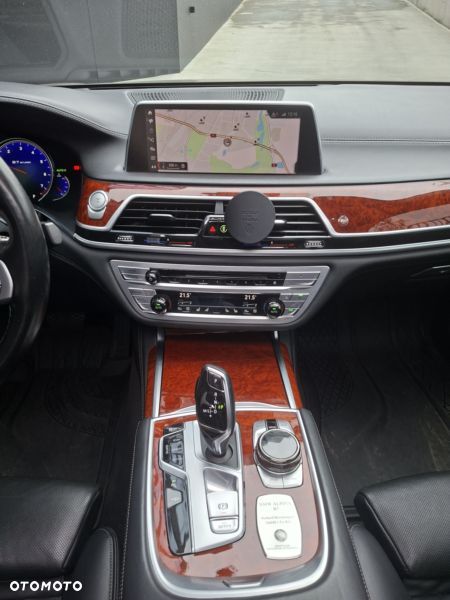 BMW-ALPINA B7 Biturbo - 21