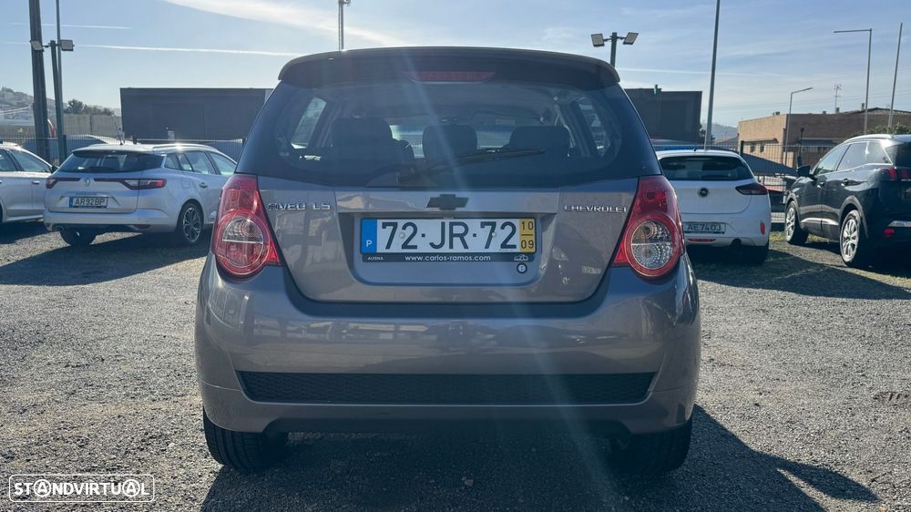 Chevrolet Aveo 1.2 LS - 6