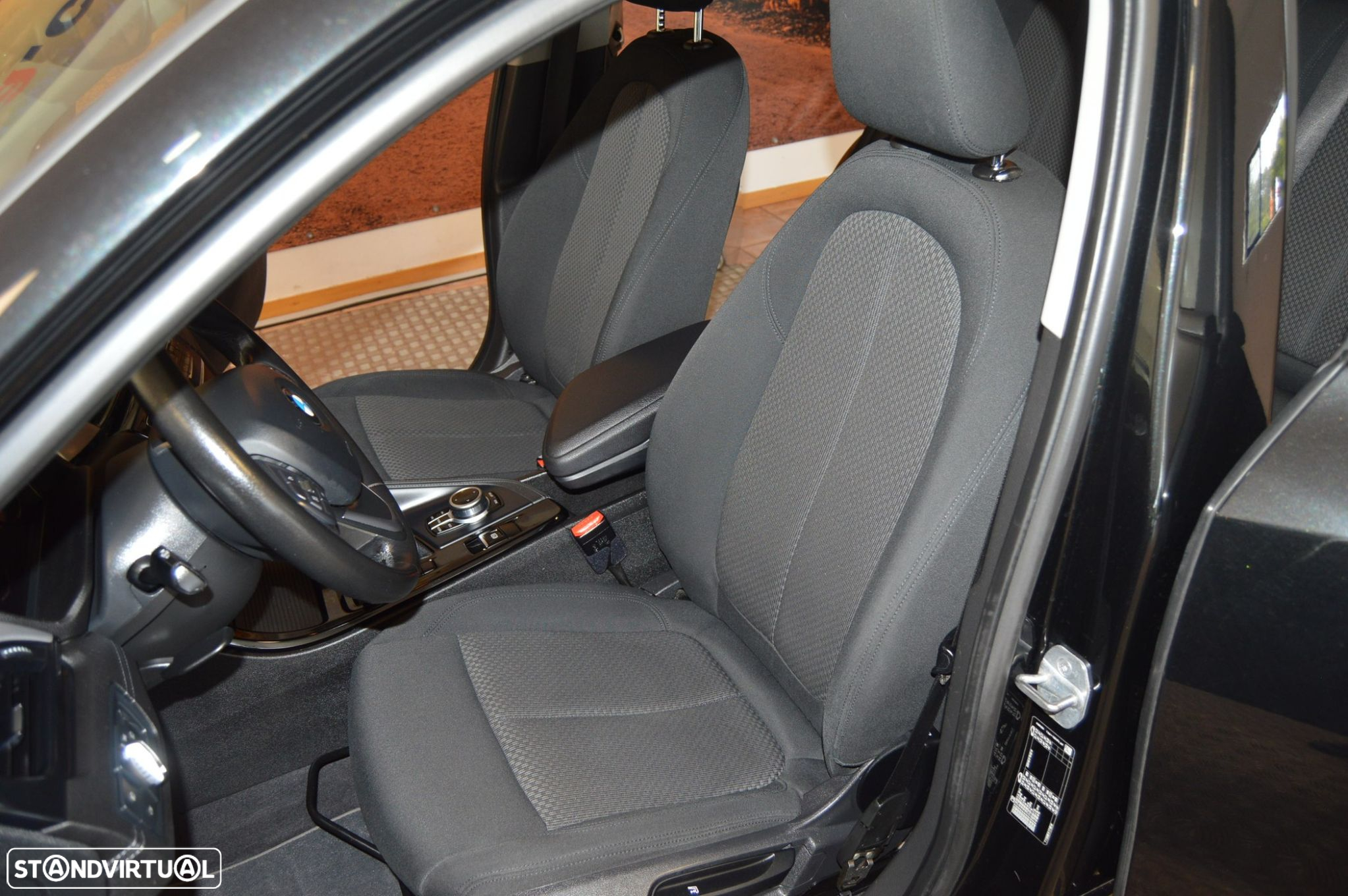 BMW X2 16 d sDrive Advantage - 31