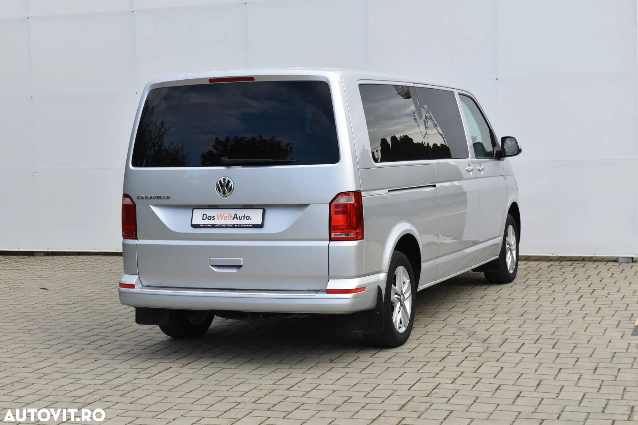 Volkswagen Caravelle T6 2.0 TDI LR Comfortline DSG - 11