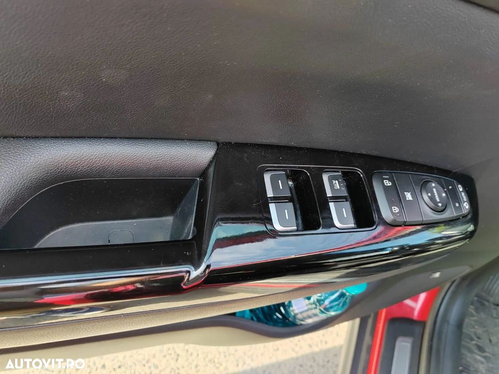 Kia Sportage 1.7 DSL 7DCT 4x2 Style - 26