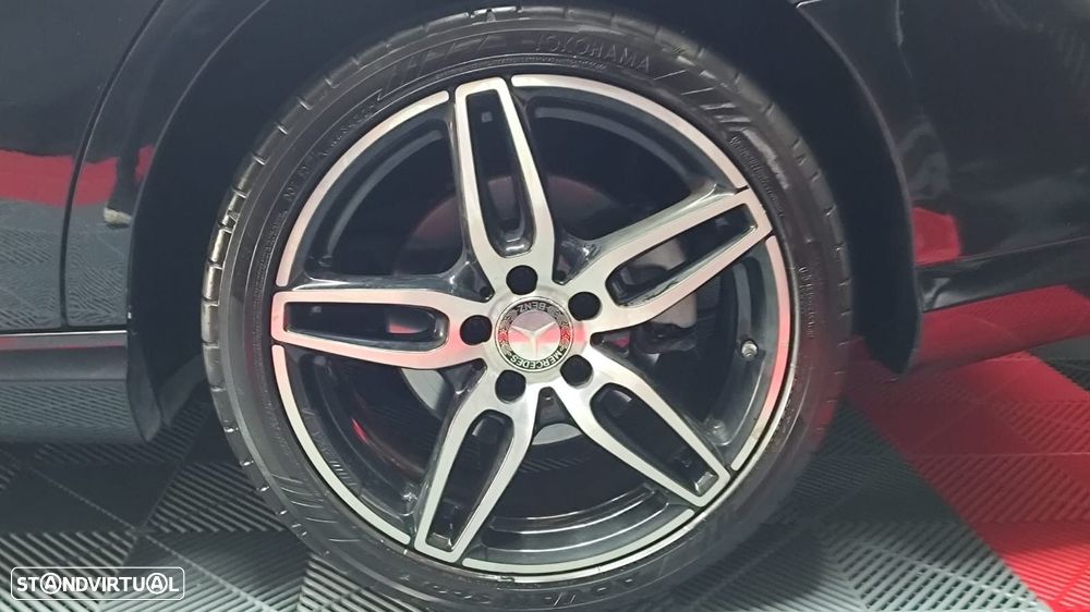 Mercedes-Benz CLA 200 d Shooting Brake Urban Aut. - 20