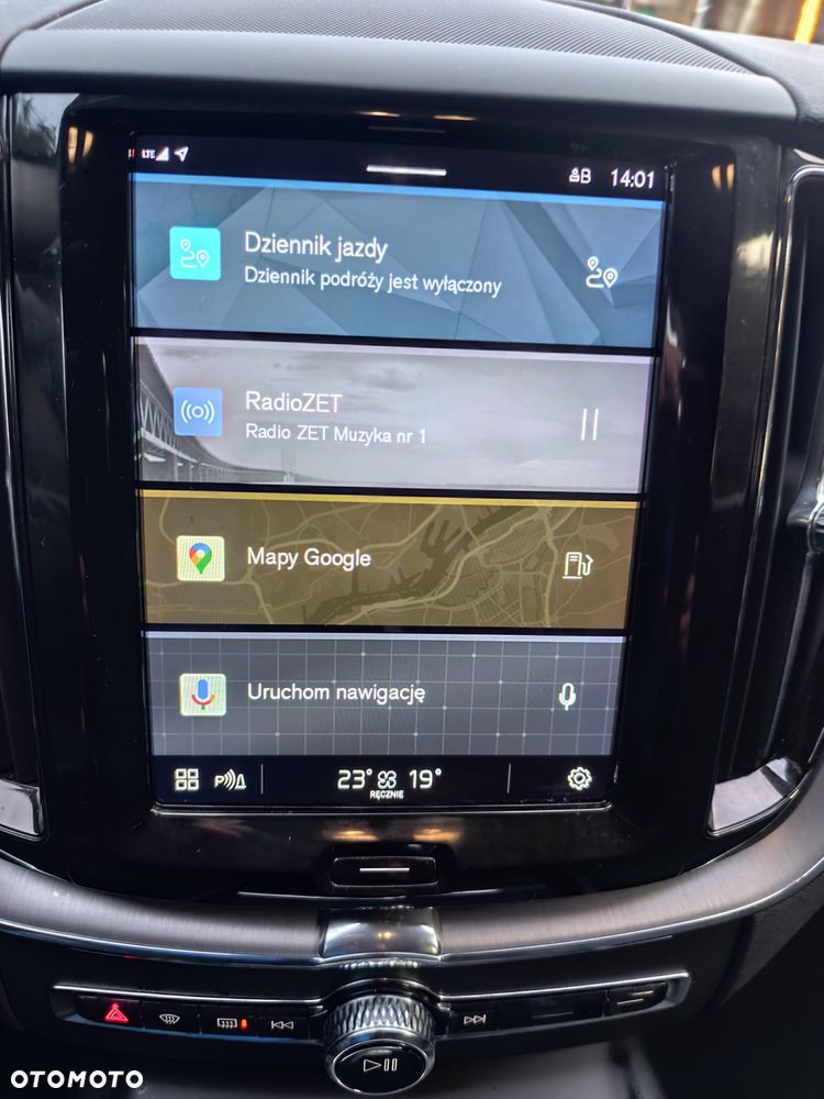 Volvo XC 60 D5 AWD Momentum - 16