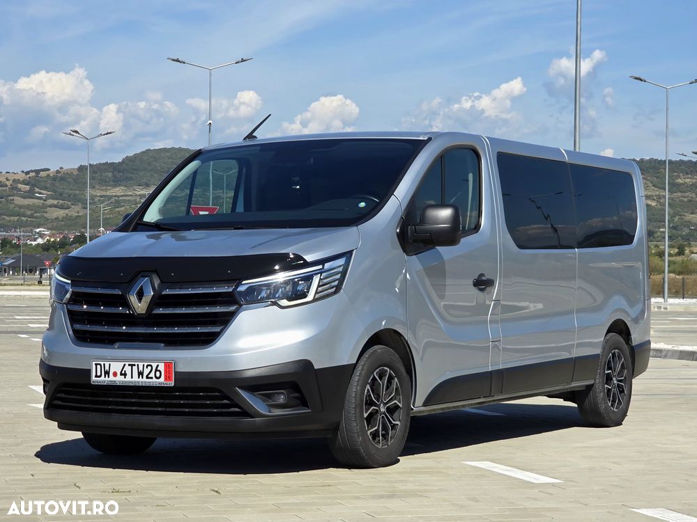 Renault Trafic - 2
