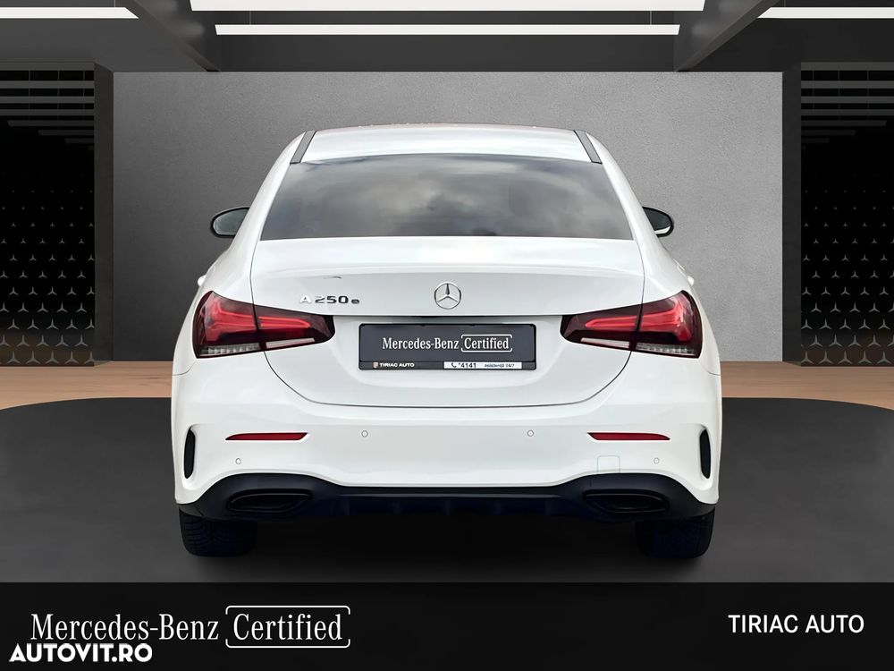 Mercedes-Benz A 250 e 8G-DCT - 4