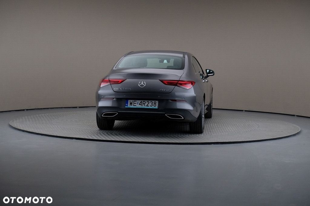 Mercedes-Benz CLA - 5