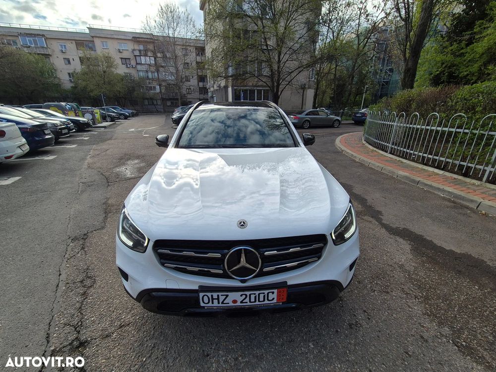 Mercedes-Benz GLC - 16