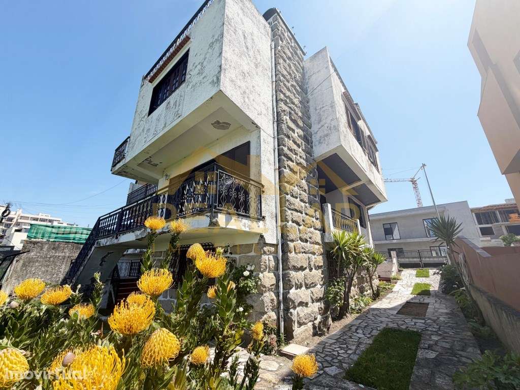 Amplitude e Caráter: Moradia com Vistas de Mar na Póvoa de Varzim - Grande imagem: 2/33