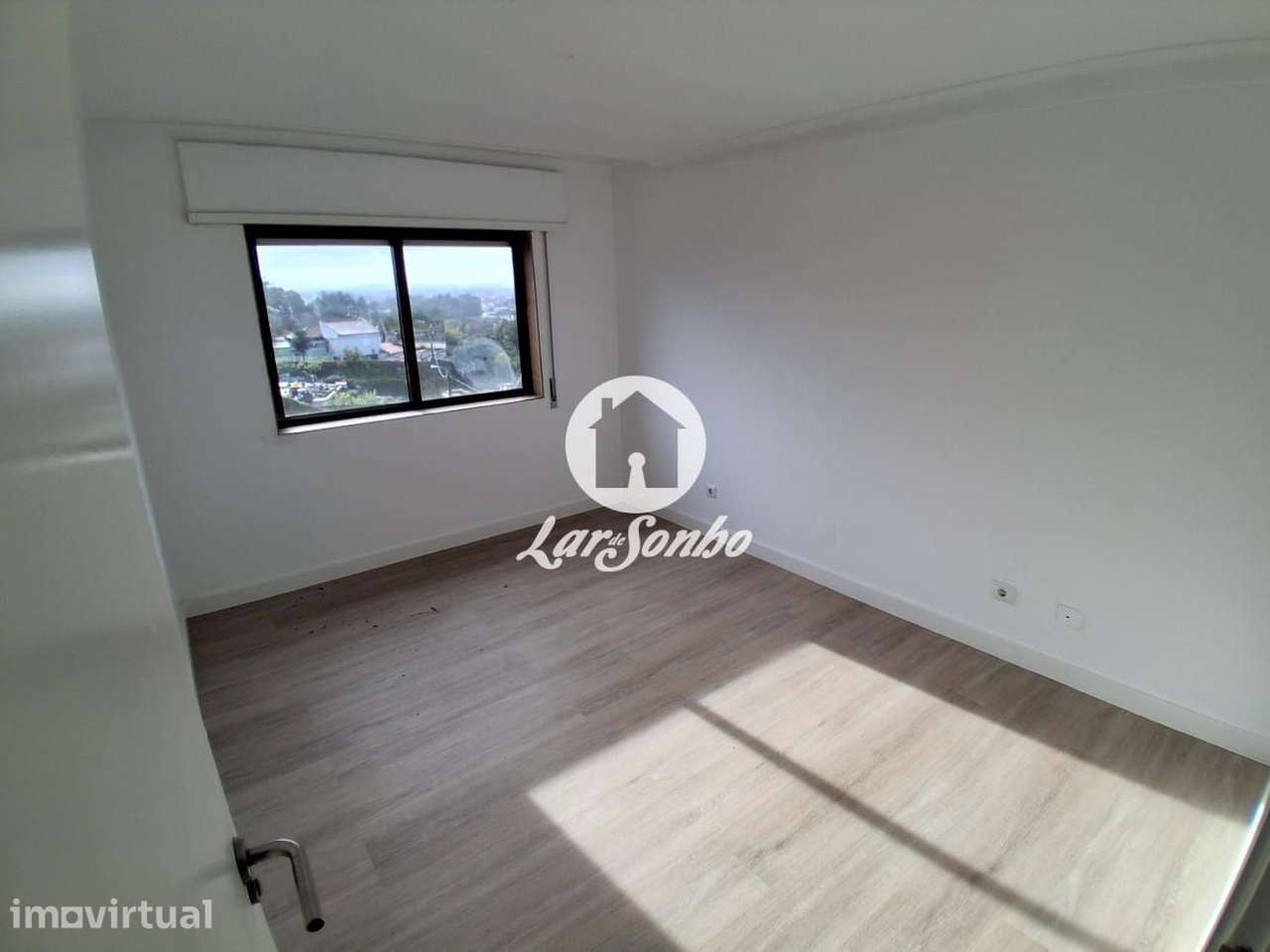 Apartamento T2 Remodelado, em Santegãos, Rio Tinto  Excelente Oport... - Grande imagem: 2/22