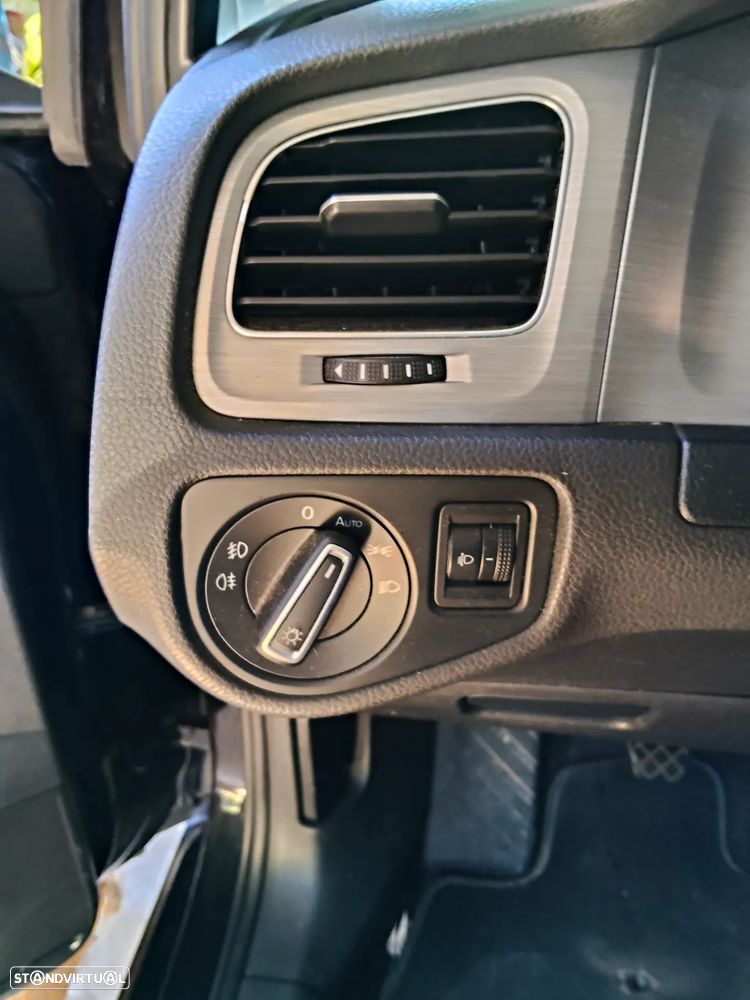 VW Golf 1.6 TDI BlueMotion Comfortline - 17