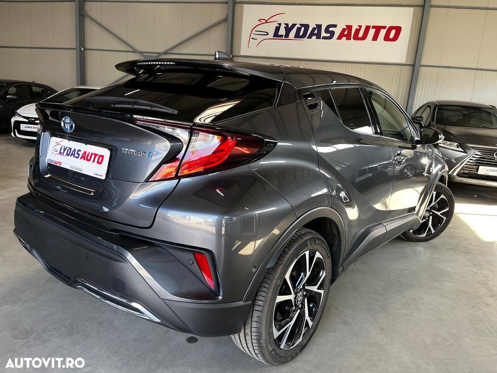 Toyota C-HR 2.0 Hybrid Team Deutschland - 5