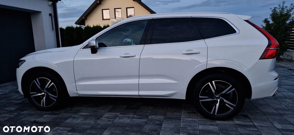 Volvo XC 60 T5 GPF AWD R-Design - 36