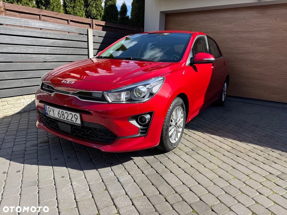 Kia Rio 1.2 L - 1