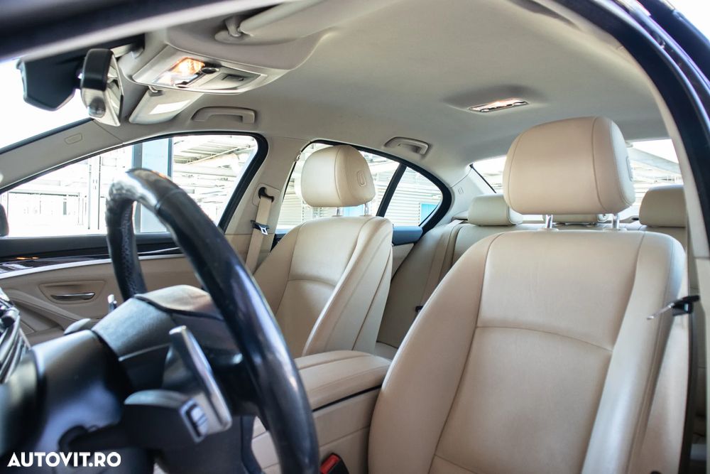 BMW Seria 5 520d xDrive AT - 20