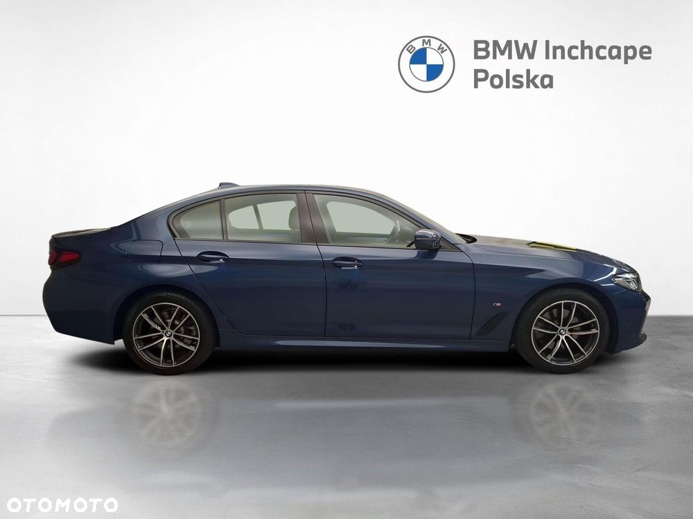 BMW Seria 5 520d xDrive MHEV M Sport sport - 7