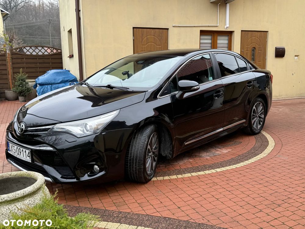 Toyota Avensis 2.0 D-4D Prestige - 19