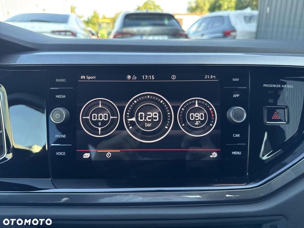 Volkswagen Polo - 18